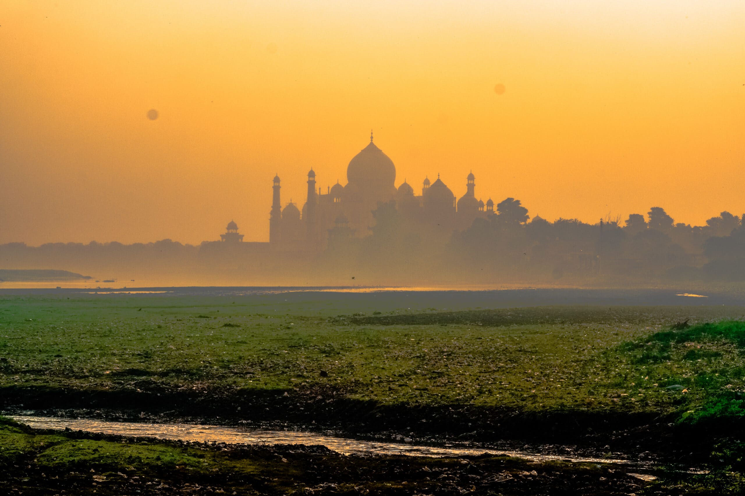 Taj Mahal al amanecer - viajes grupales a India